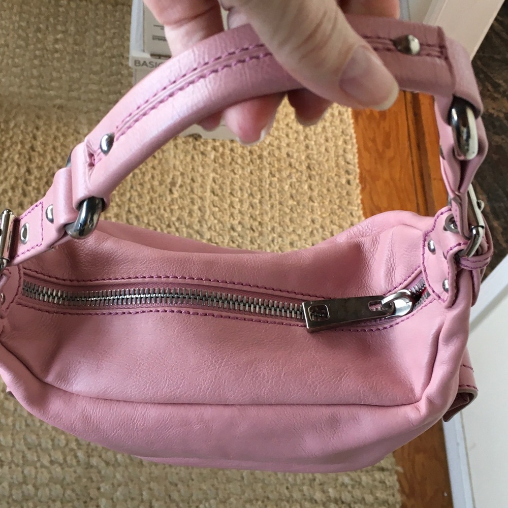 Marc Jacobs Pink Leather Shoulder Bag - Picture 5 of 6
